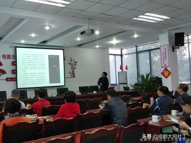 年(nián)終答卷│同享年(nián)華·康樂(yuè)行，祝您安康喜樂(yuè)