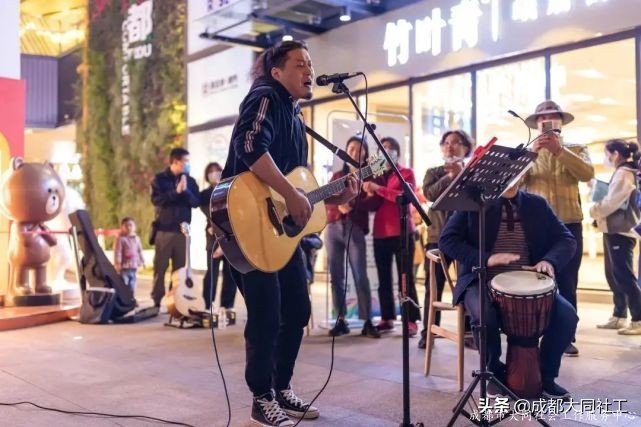 「年(nián)度總結」回顧2020年(nián)那些不平凡的(de)瞬間