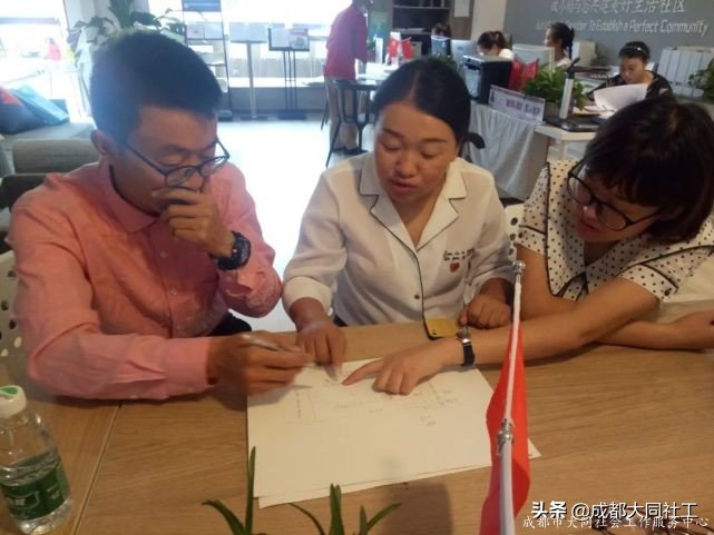 「年(nián)度總結」回顧2020年(nián)那些不平凡的(de)瞬間