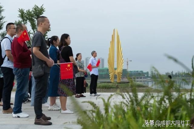 黨建引領丨雙小柏與你一(yī)起乘風破浪走過的(de)2020