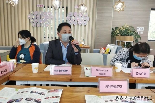 黨建引領丨雙小柏與你一(yī)起乘風破浪走過的(de)2020