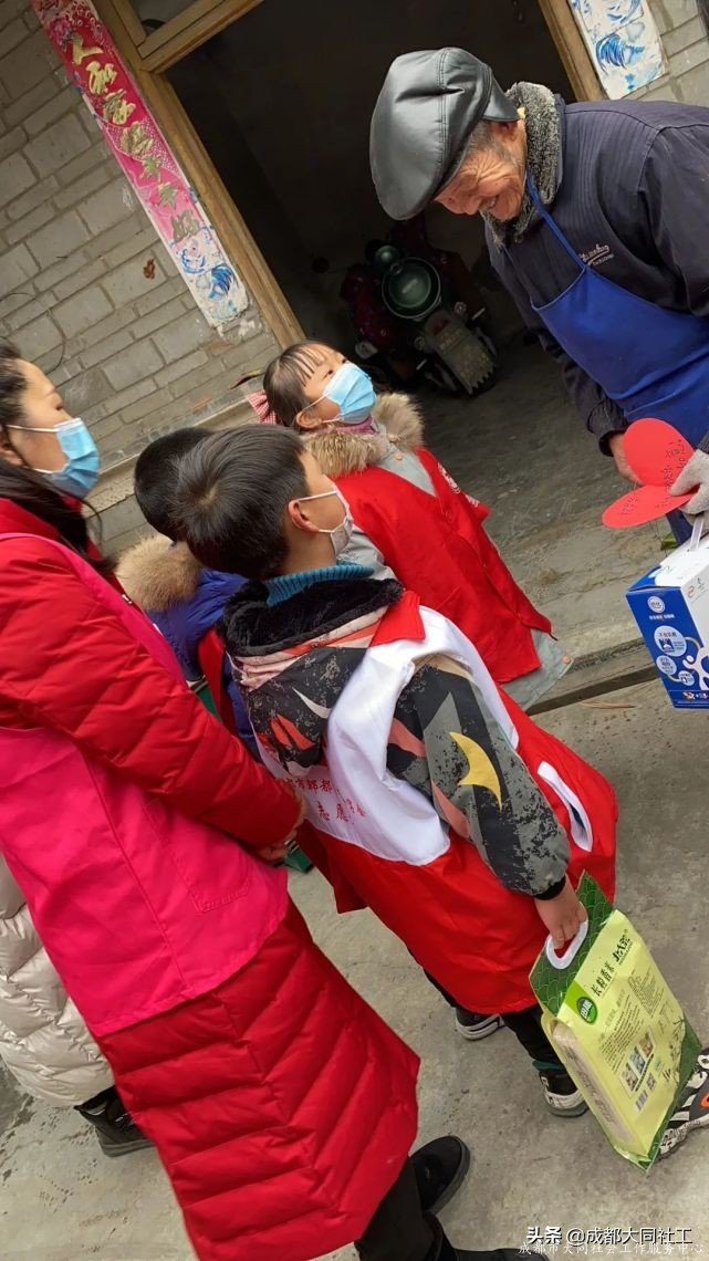 活動回顧｜小手牽大手，童暖老人心