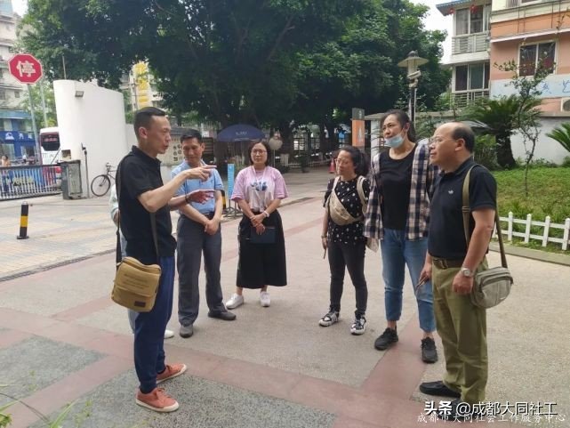 活動咨訊｜九裏堤街道(dào)2021年(nián)黨建引領社區發展治理(lǐ)示範建設指導會