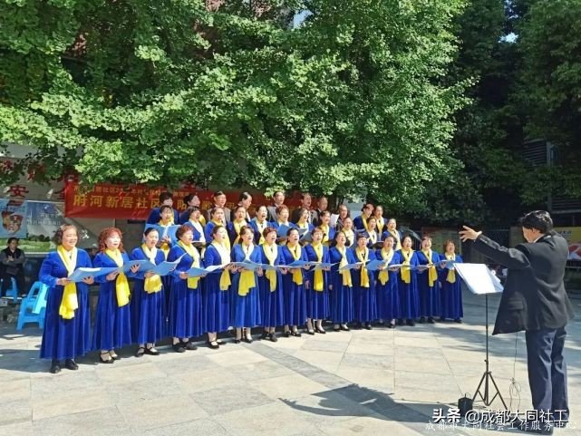 「活動回顧」五月贊 歌頌勞動者 夕陽紅(hóng)歌舞團組織慶五一(yī)主題演出