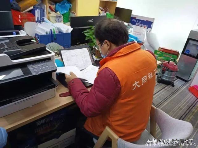 「同心向黨」防疫一(yī)線，黨員抗疫勇前行