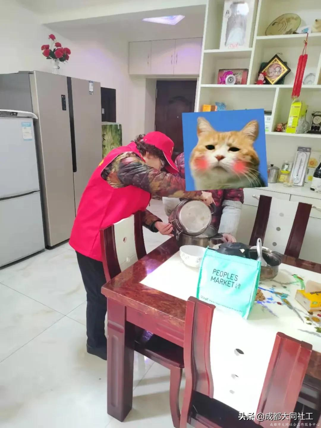 金牛社區府河新居社區開展愛心家庭送餐志願服務活動