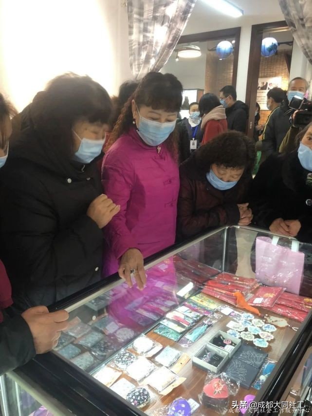 西南交大社區社治人員能力提升——府河新居社區參訪與座談會