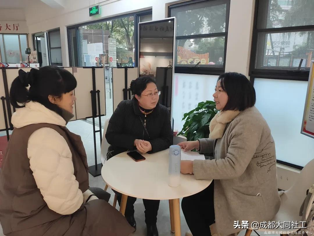 西安路、五塊石、營門口、天回鎮、西華開展主題院落營造創建指導