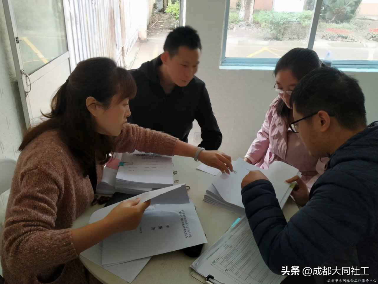 「走訪」荷花池、金泉街道(dào)“微幸福”示範院落走訪指導再出發