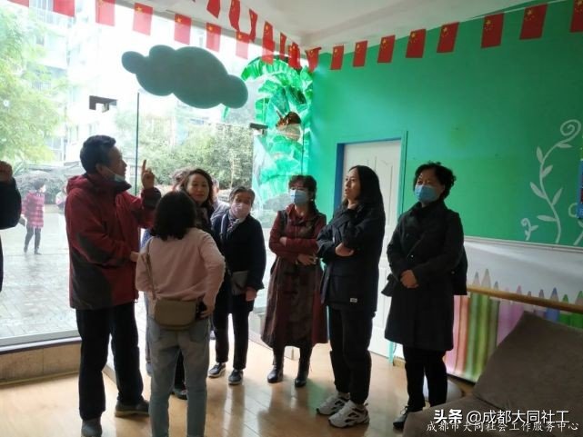 「走訪」荷花池、金泉街道(dào)“微幸福”示範院落走訪指導再出發