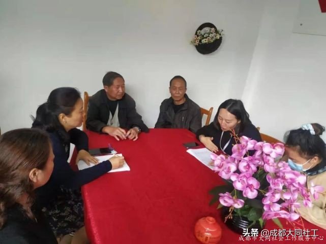 「金牛百千萬」走進九裏堤，開展“微幸福”示範院落指導工作